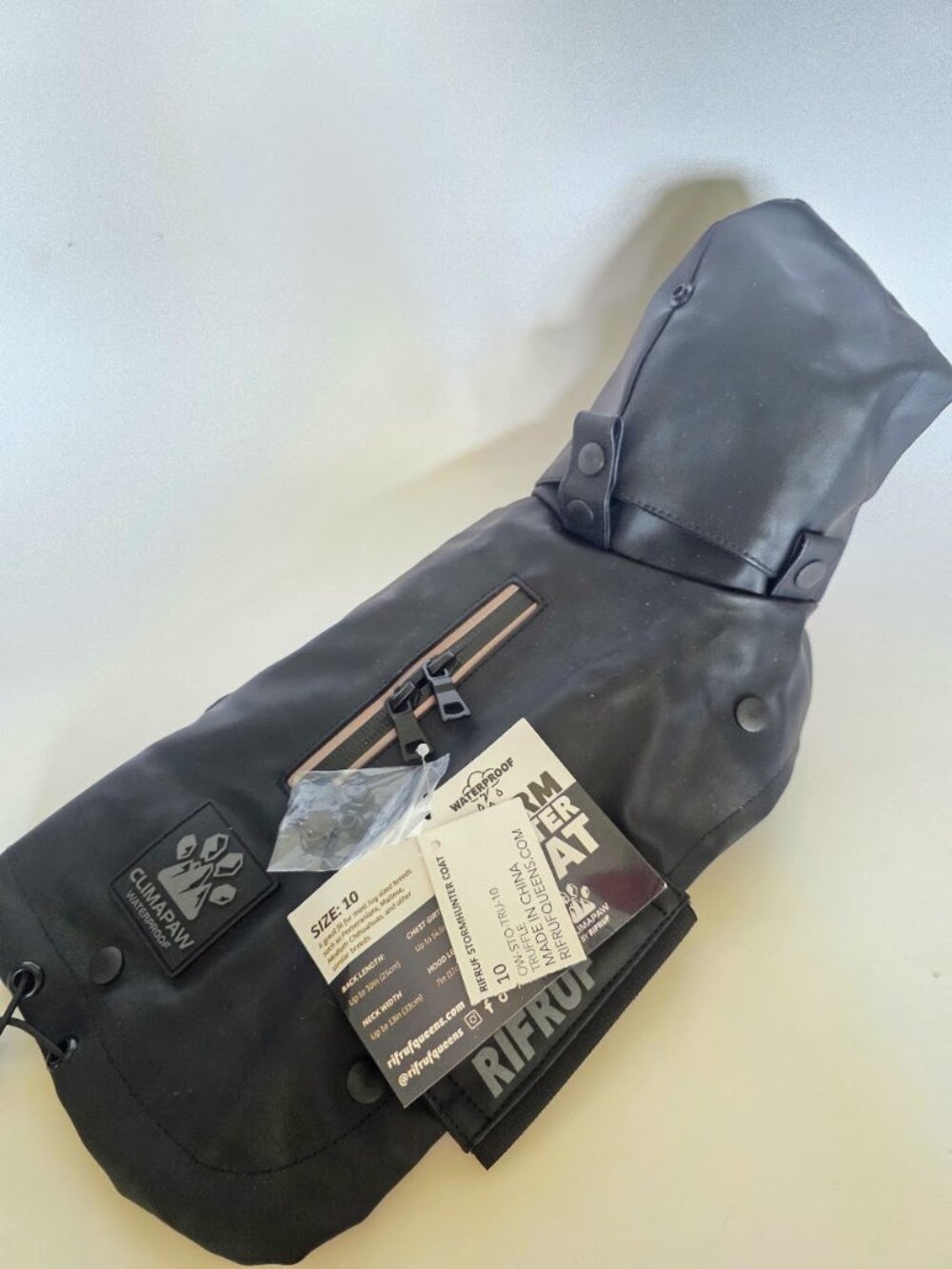 NWT RIFRUF Stormhunter Dog Raincoat - Truffle - Size 10